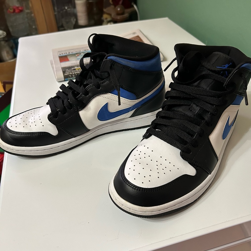 Air Jordan 1